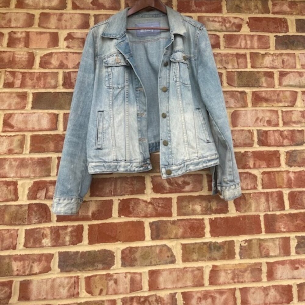 Gap Classic Jean Jacket Size XL